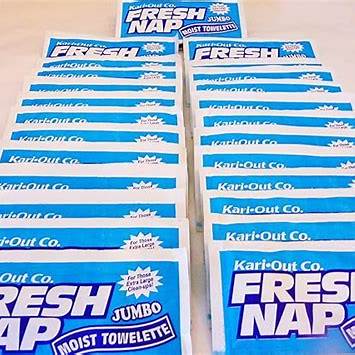 Moist Wet Wipe Wet Nap Towelette/Xtra Large 8 X 10 / Lemon Scent / 50 Count Pack